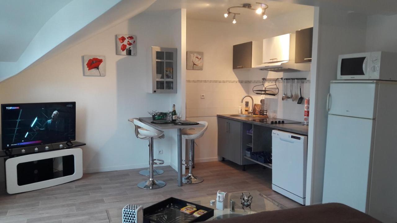 Le Parmentier Apartamento Compiègne Exterior foto
